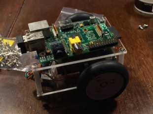 Raspberry Pi Robot 2号機を作ってみる